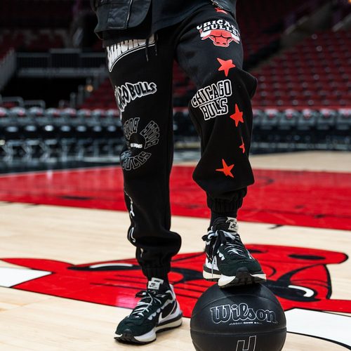 KOT4Q x Bulls Windy City Sweatpants