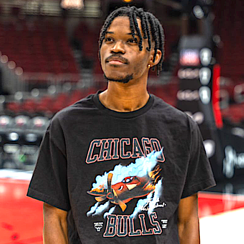 KOT4Q x Bulls World Airlines T-Shirt